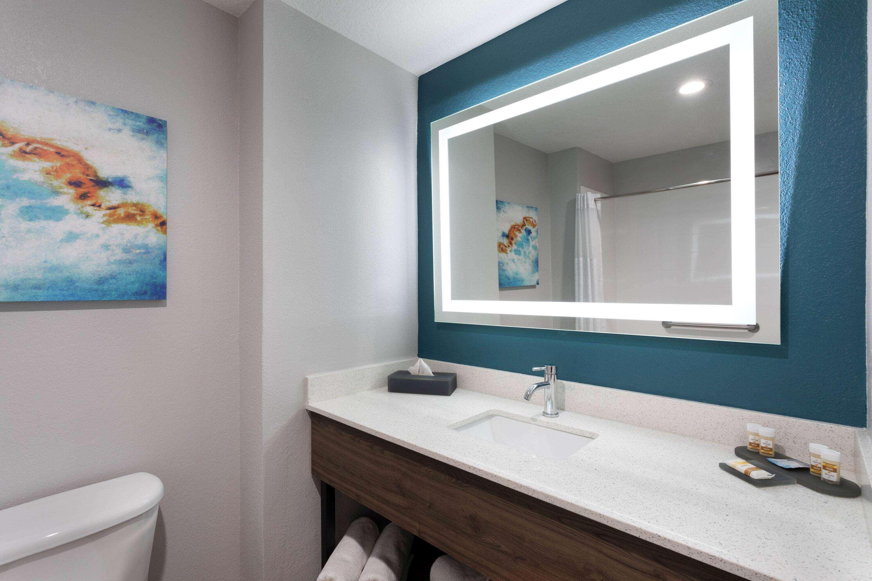 La Quinta By Wyndham Tampa Central Carrollwood Village Exterior foto